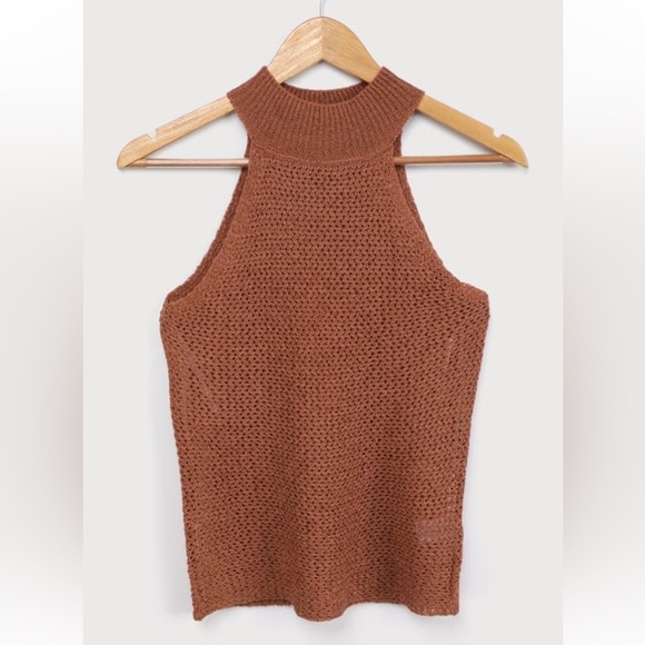 Lulus Tops - Lulus NWOT Loose Knit Sleeveless Mock Neck Top - Size S